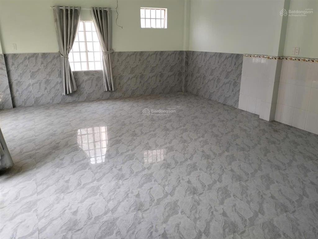 Cho thuê nhà 2 mặt tiền đường đô đốc lộc giá rẻ