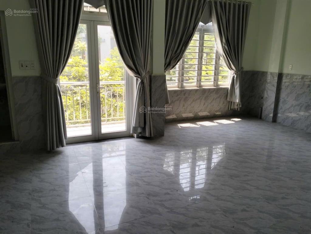 Cho thuê nhà 2 mặt tiền đường đô đốc lộc giá rẻ