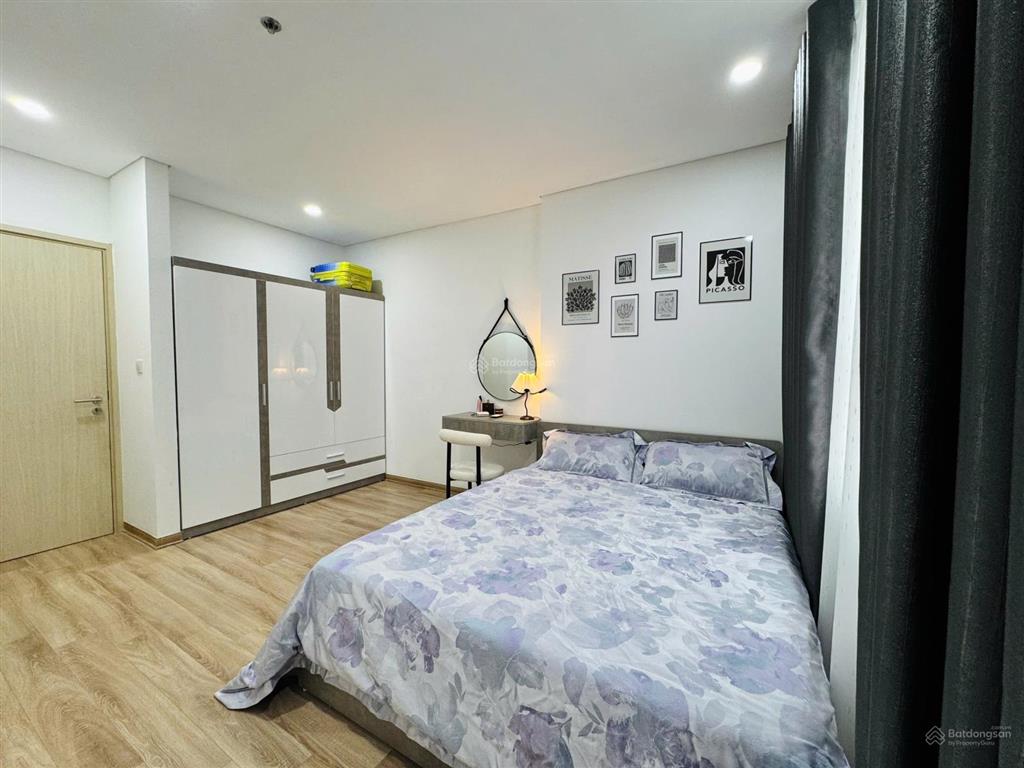 Bán căn hộ giá cực tốt fpt plaza đà nẵng full nội thất mới 100% xách vali việc vào ở chỉ 2,4 tỷ