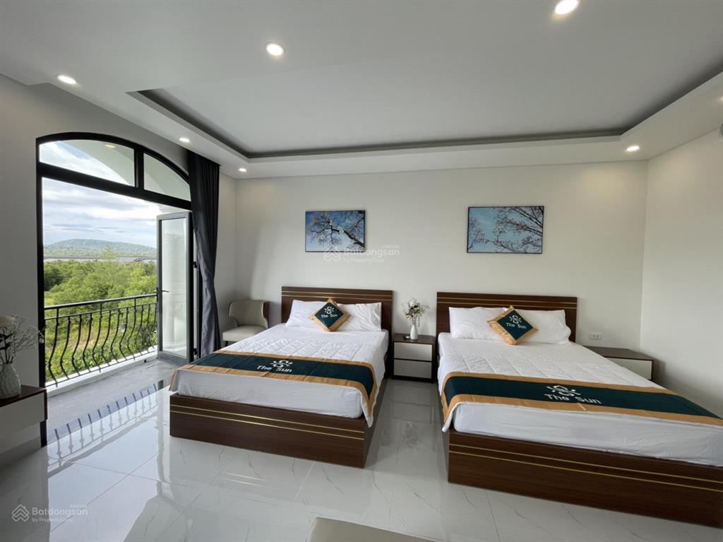 Cần bán căn shophouse tại grand world phú quốc