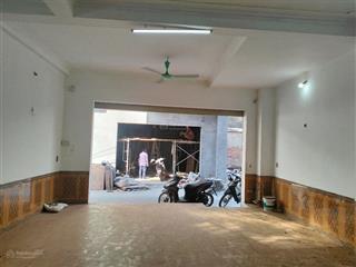 Chính chủ cần chuyển nhượng căn nhà nghỉ 4,5 tầng, diện tích sàn 120 m2 tại phường phù khê