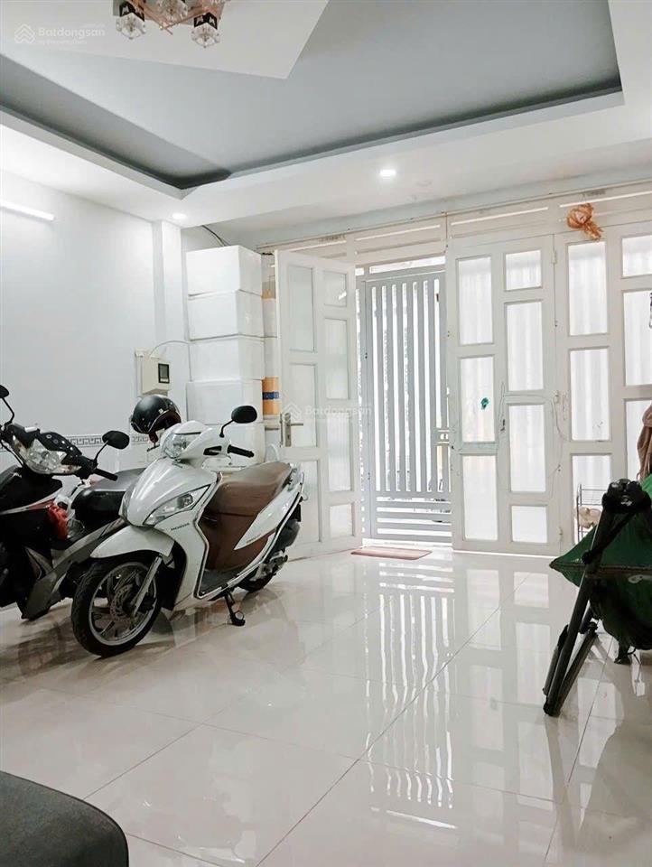 Bán nhà riêng 40m2 1 trệt 3 lầu 4pn 3wc chỉ 5,99 tỷ giá tốt tại đường số 2, phường hạnh thông, hcm