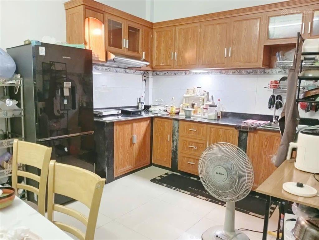 Bán nhà riêng 40m2 1 trệt 3 lầu 4pn 3wc chỉ 5,99 tỷ giá tốt tại đường số 2, phường hạnh thông, hcm