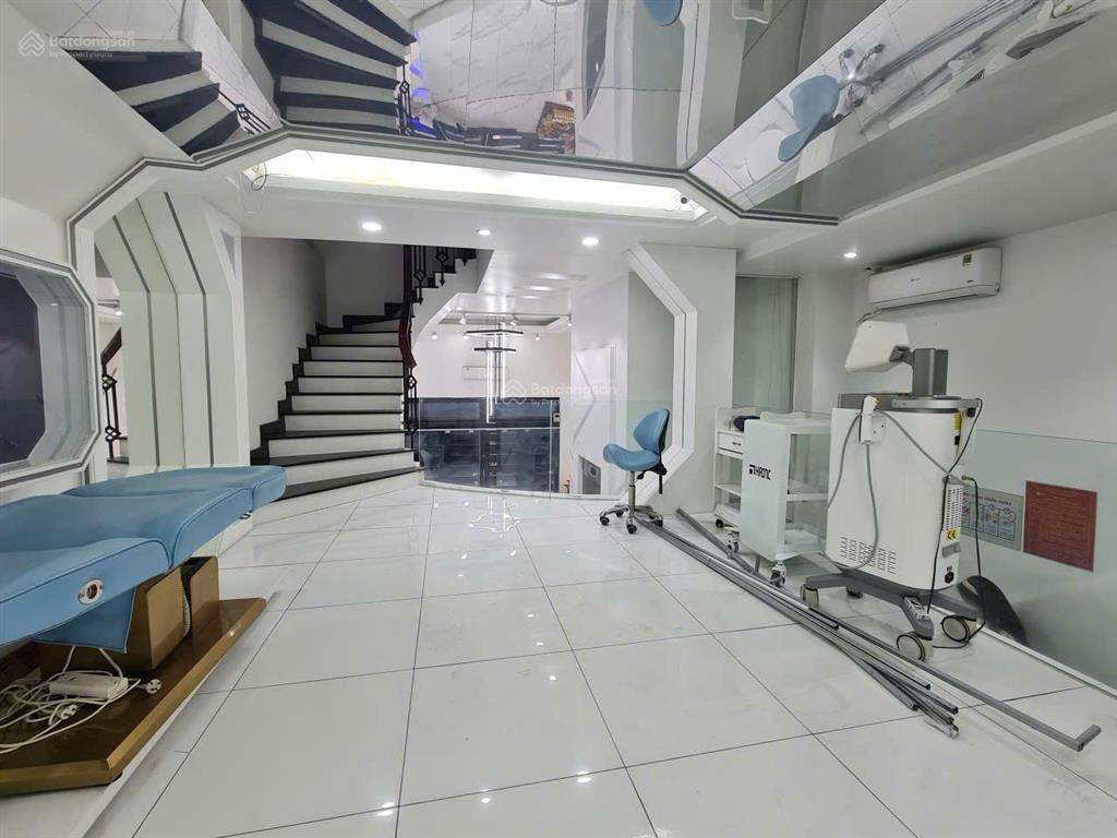Bán tòa vp nam từ liêm 76,4m² 7 tầng  thang máy, mt 5,7m, ô tô tránh đỗ ngày đêm 37,5 tỷ