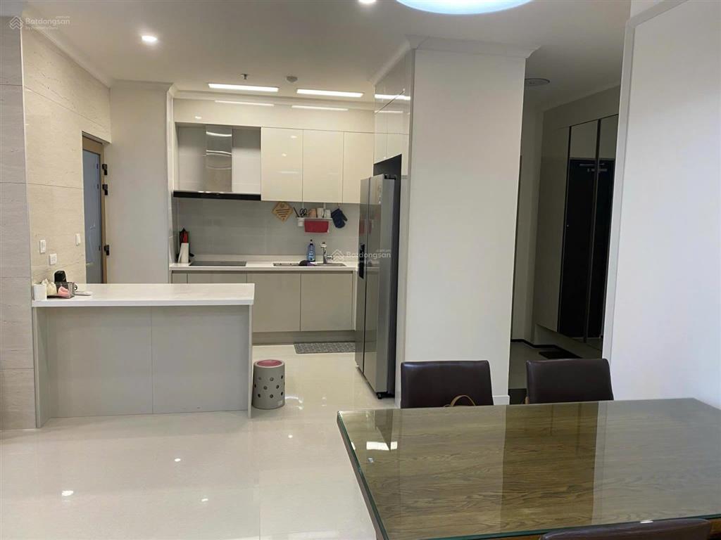 Chủ hàn quốc về nước cần bán nhanh chung cư starlake tây hồ tây 131m 3pn tầng cao giá rẻ