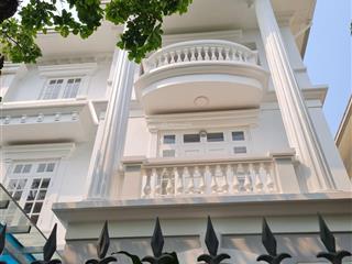 Chuyển sang nước ngoài định cư gia đình cần bán biệt thự ciputra giai đoạn i giá 300tr/