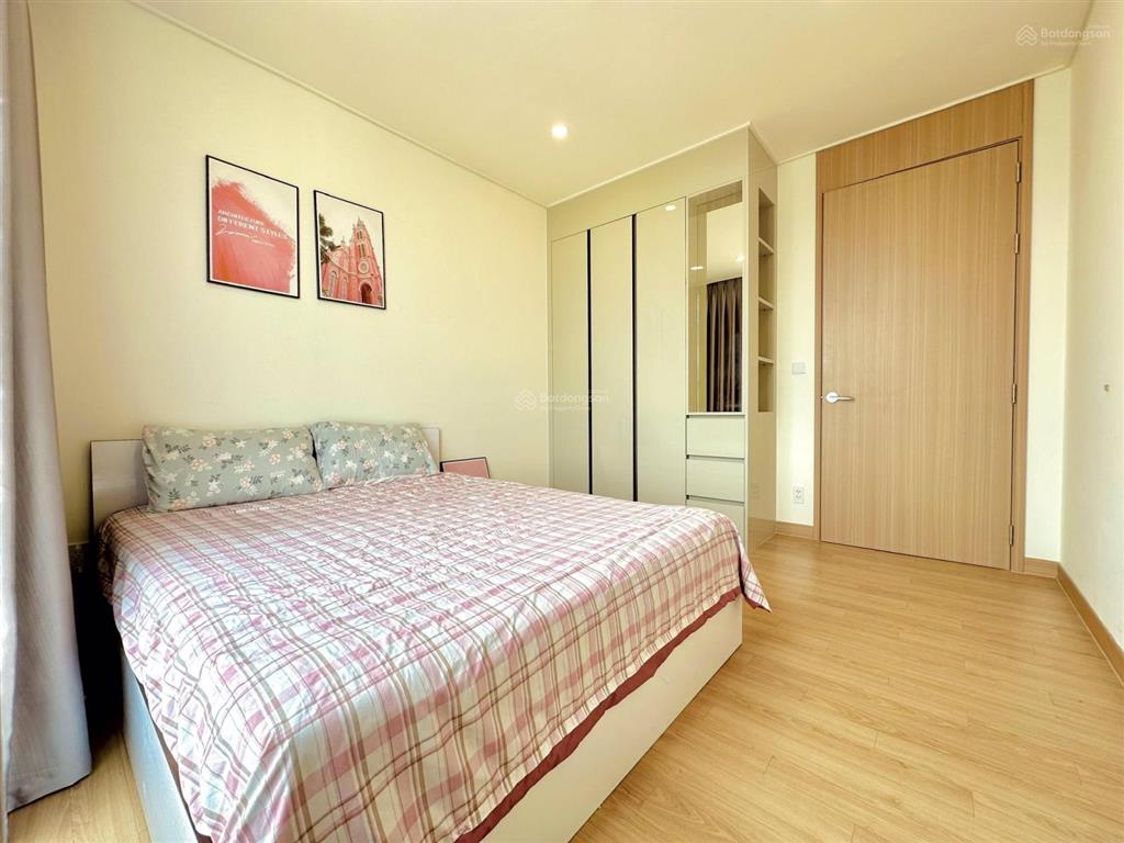 Nhà ở có lộc chuyển sang căn to hơn cần bán căn starlake 2pn 2wc, giá rẻ 0983 486 ***