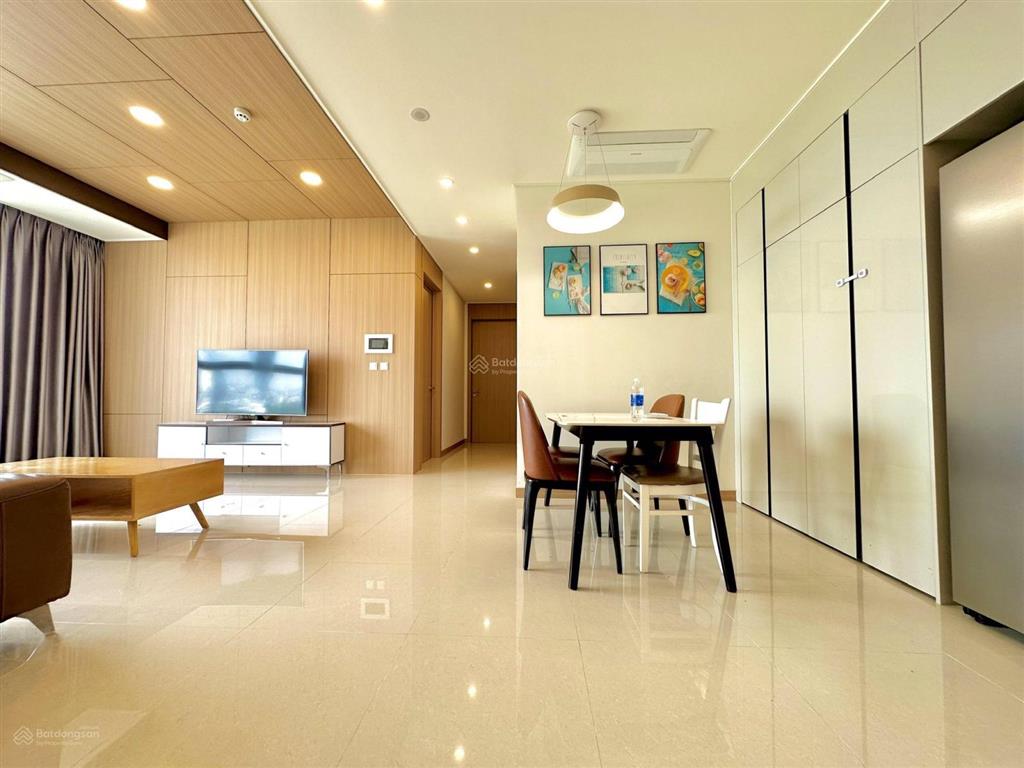 Nhà ở có lộc chuyển sang căn to hơn cần bán căn starlake 2pn 2wc, giá rẻ 0983 486 ***
