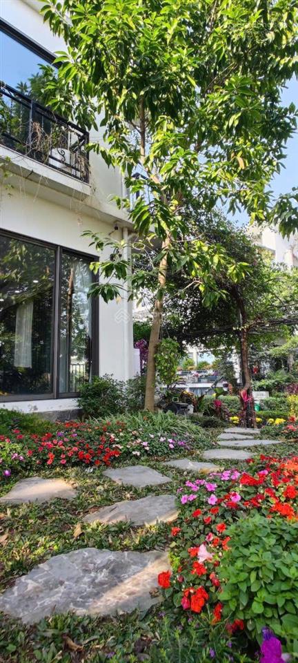Chuyển qua nước ngoài định cư cần bán biệt thự khai sơn hill 267m 3 tầng giá rẻ
