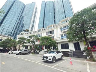 Cho thuê shophouse trong khu đô thị ciputra 185m 4 tầng có thang máy và pccc