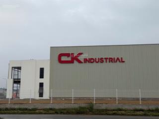 Cho thuê 5000m nhà xưởng mới tại kcn sông công 2 , trần cao 13.5m , pccc đầy đủ , giá tốt