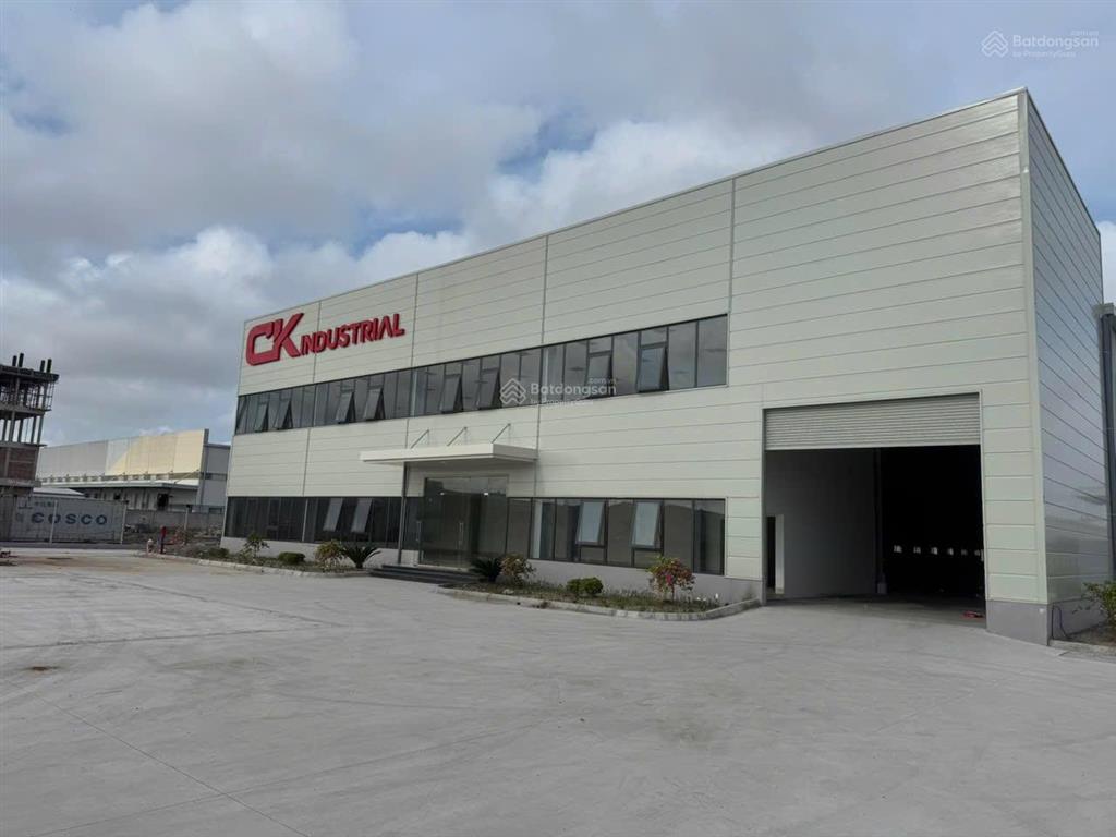 Cho thuê nhà xưởng 3800m2  sẵn bàn giao  đã nghiệm thu pccc tại kcn nam đình vũ, hải phòng
