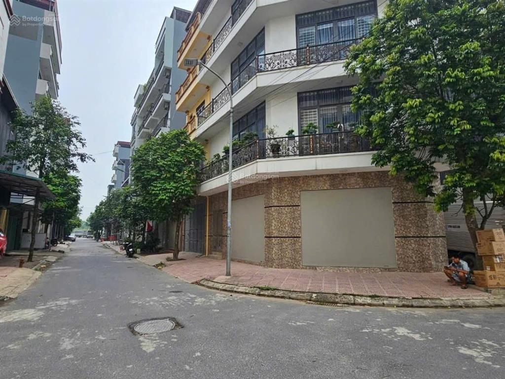 Bán đất đấu giá trục chính biên giang 52m2, 5.25 tỷ, mt 4.6m, xe container tránh
