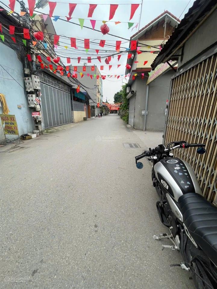 Bán đất trục chính gần đồng mai 60 m2, giá 2.45tỷ, mt5m, ô tô tránh.