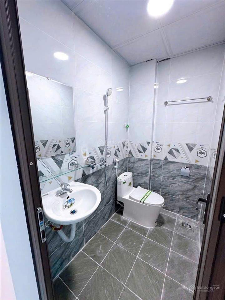 Bán nhà mới 3 tầng gần đồng mai 30m2, 2.65 tỷ, ô tô.