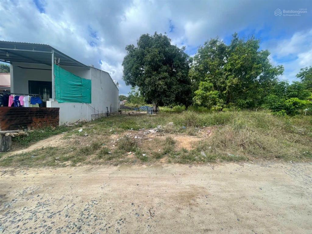 Cần ra nhanh đất full thổ bàn cờ cam hiệp nam giá 1.2 tỷ. 0798 347 ***