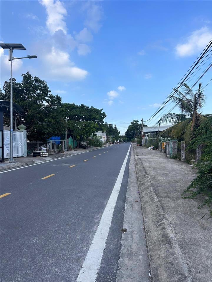 Chủ cần ra nhanh đất mặt tiền đường hồ xuân hương đường nhựa, cam đức.  0798 347 ***