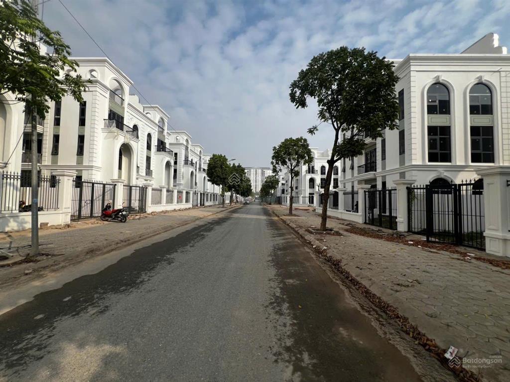 Bt thanh hà căn góc 200m2, đối diện trường mầm non giá rẻ chỉ hơn 18 tỷ cả xây.  0827 762 ***