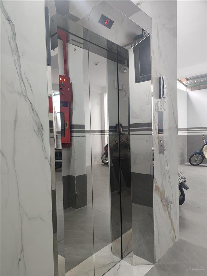 Nhà full nội thất ngay chùa phuớc tường