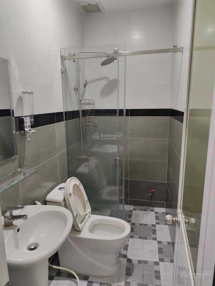 Nhà full nội thất ngay chùa phuớc tường