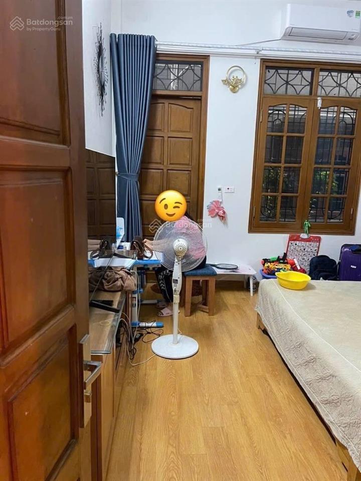 Bán nhà phố tô hiệu hà đông diện tích 42m 5 tầng ô tô đỗ cửa, thoáng trước sau, gần chợ, giá 9.5 tỷ