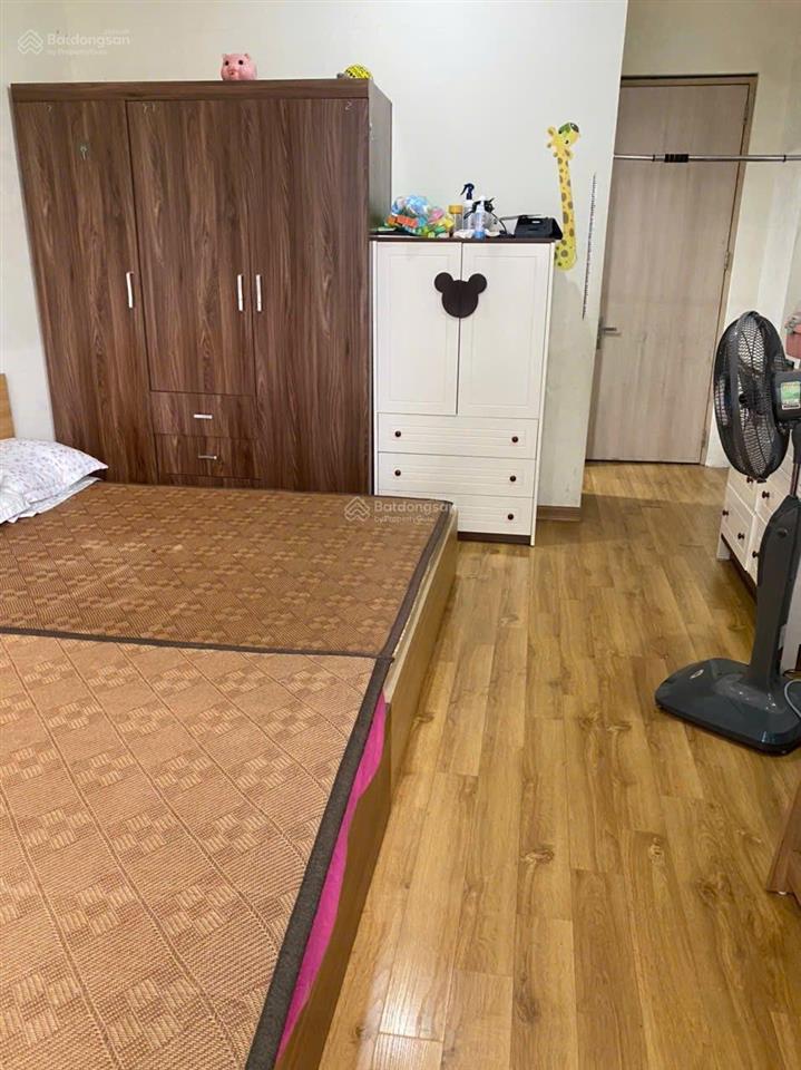 Bán nhà phố lê hồng phong, hà đông, diện tích 38m 4 tầng dân xây, vị trí tốt, ngõ rộng giá 7.3 tỷ