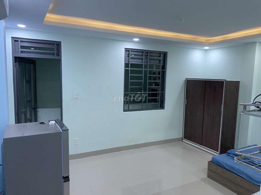 chdv trọ Sát bên CVPM Quang Trung