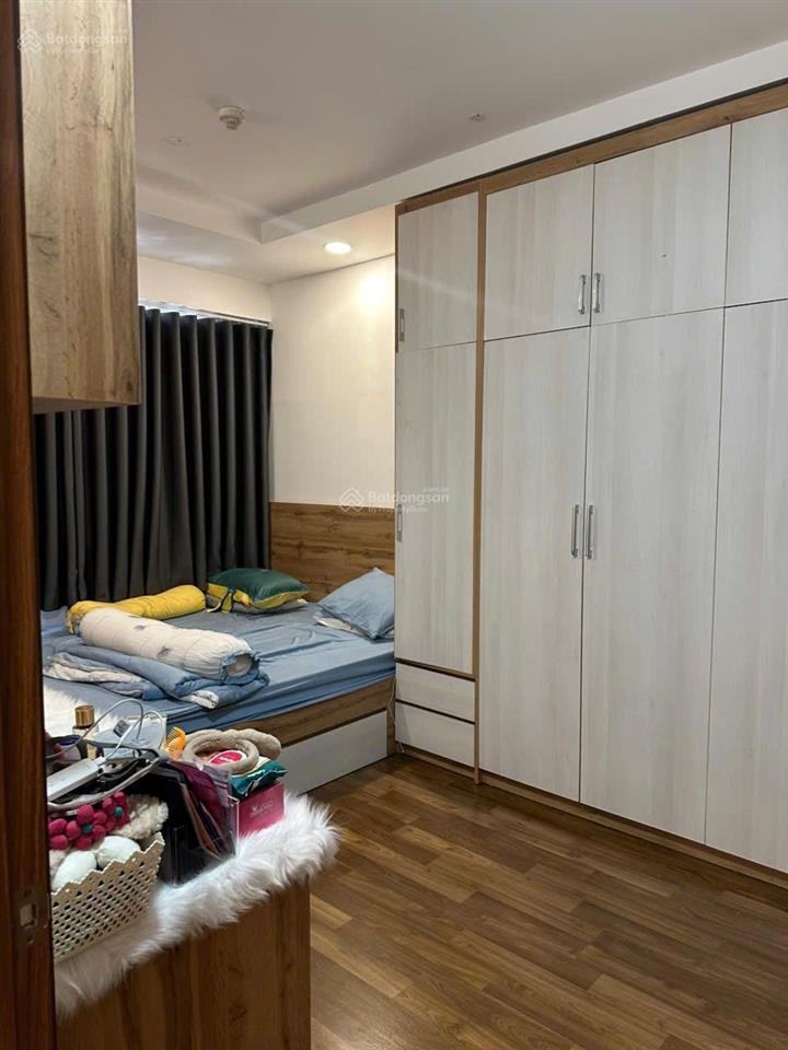 Chính chủ bán căn hộ the pegasuite, 75m2, 2pn, 2wc, full nội thất. đã có sổ hồng