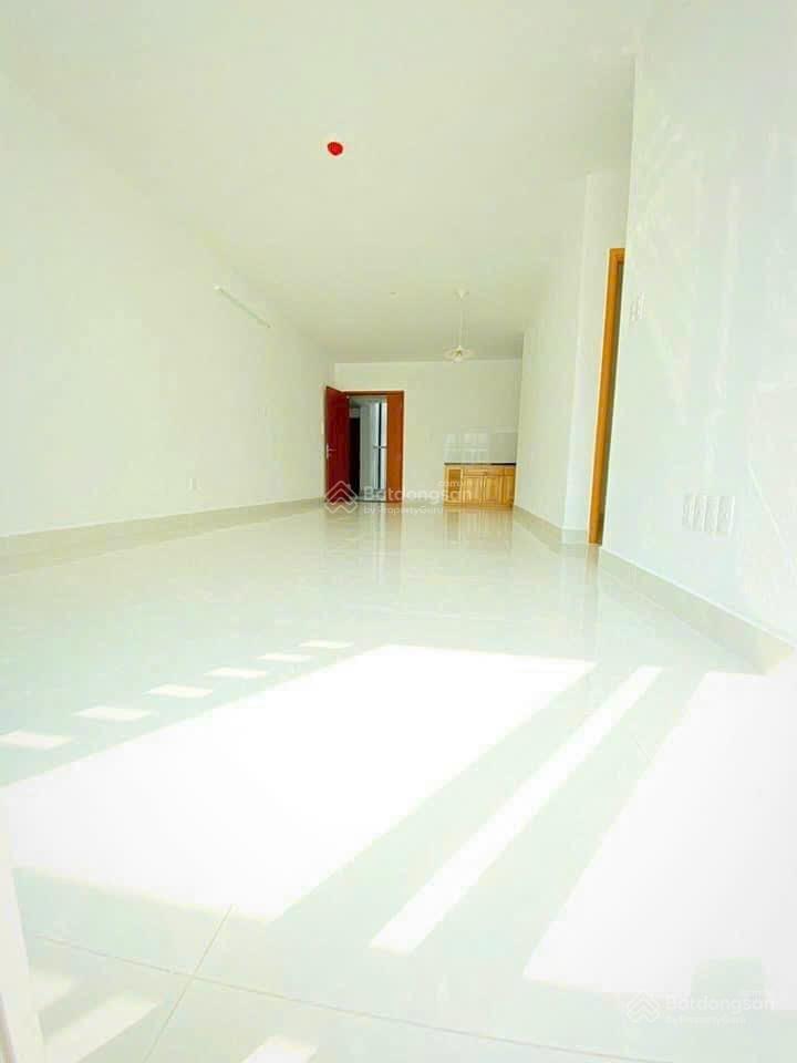 Bán gấp căn tara residence 82m2 2pn 2wc giá tốt thị trường 4tỷ.  0702 587 ***