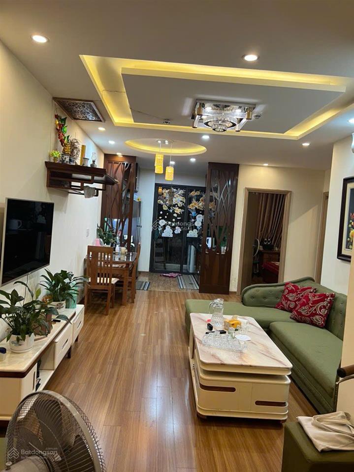 Chính chủ bán căn 2pn new horizon 87 lĩnh nam  sẵn sổ  tầng trung  hướng đông nam  gần ubnd