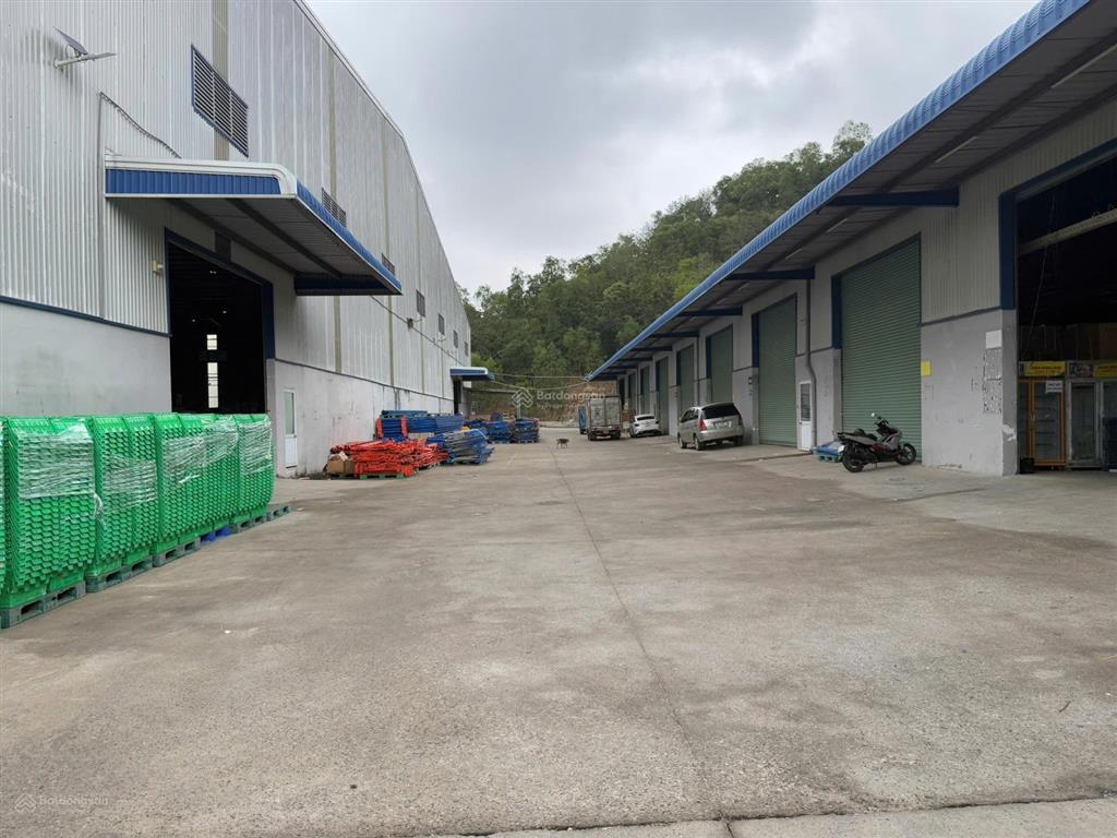 Cho thuê kho xưởng đẹp tại xã tóc tiên, phú mỹ brvt  4000m2