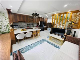 Bán gấp nhà mt lê phụng hiểu, p.8 vũng tàu  nhà mới đẹp, có sân ô tô