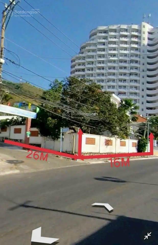 Cho thuê góc 2 mặt tiền biển trần phú  view trực diện biển