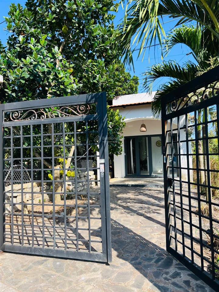 Bán nhà mặt tiền long tân 285m2  giá 2 tỷ