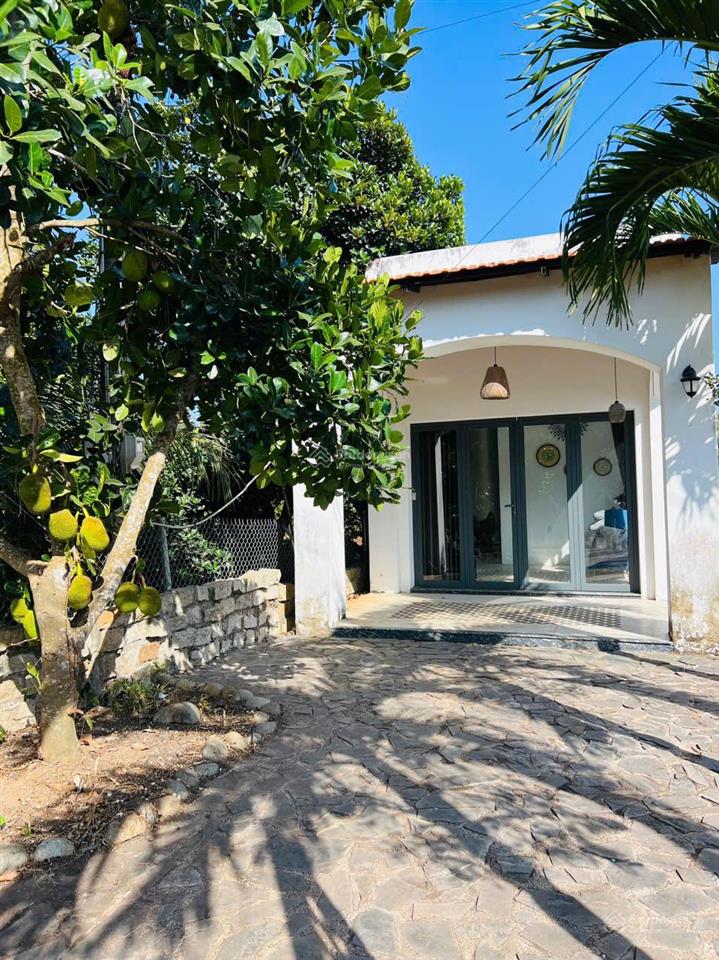 Bán nhà mặt tiền long tân 285m2  giá 2 tỷ