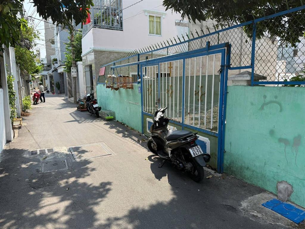 Bán lô đất hẻm ô tô ba cu  full thổ cư 80m2
