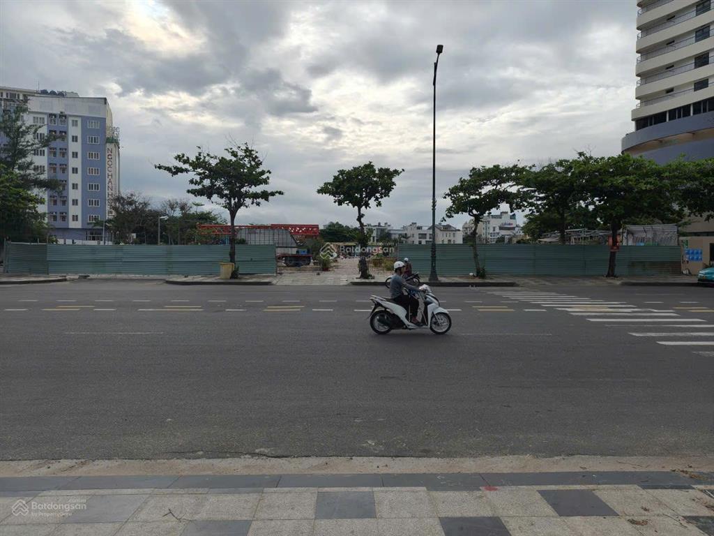 Siêu phẩm mặt bằng mb đất trống lô góc 2 mặt tiền thùy vân view biển