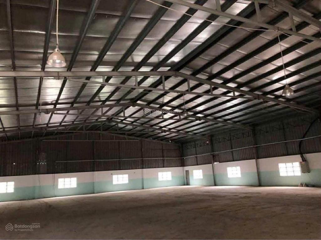 Cho thuê xưởng 1500m2 trạm điện 250kva  gần đường hùng vương  kcn phú mỹ 3