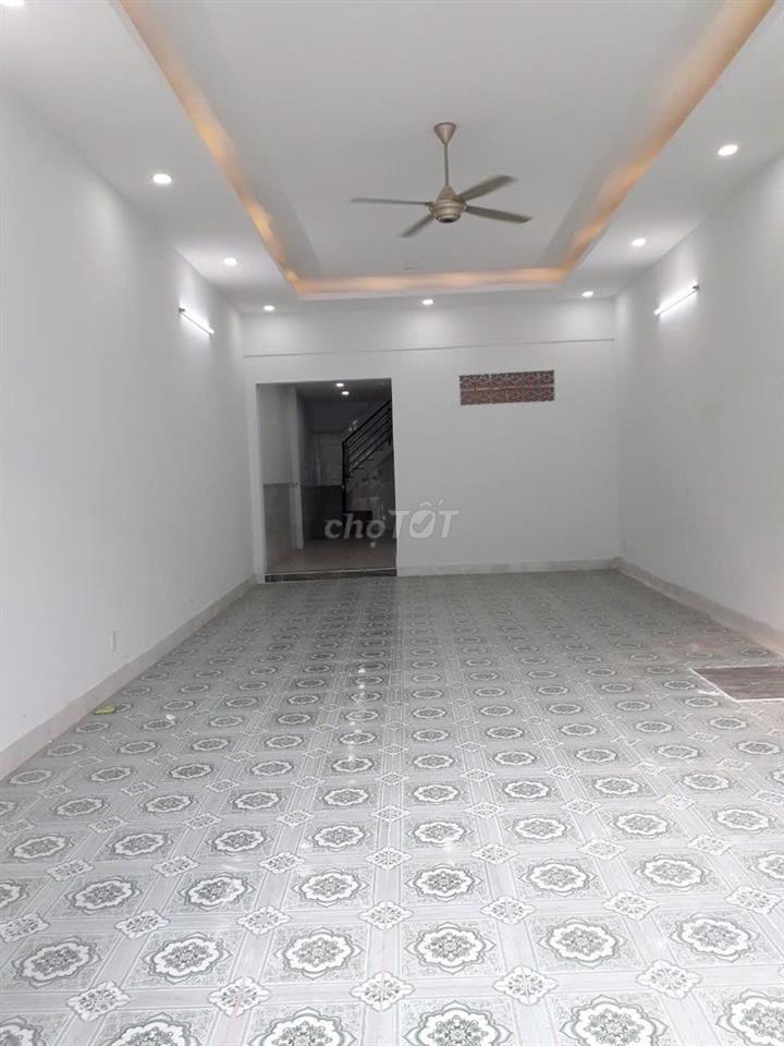 BÁN NHÀ PHƯỜNG HIỆP THÀNH SỔ HỒNG RIÊNG 5.5 TỶ