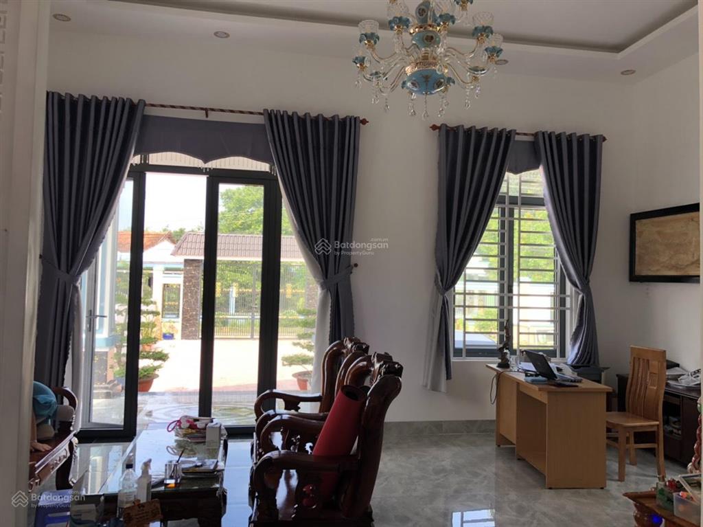 Bán nhà đẹp mái thái 721m2 tại phú an, bến cát, bình dương giá rẻ 10 tỷ