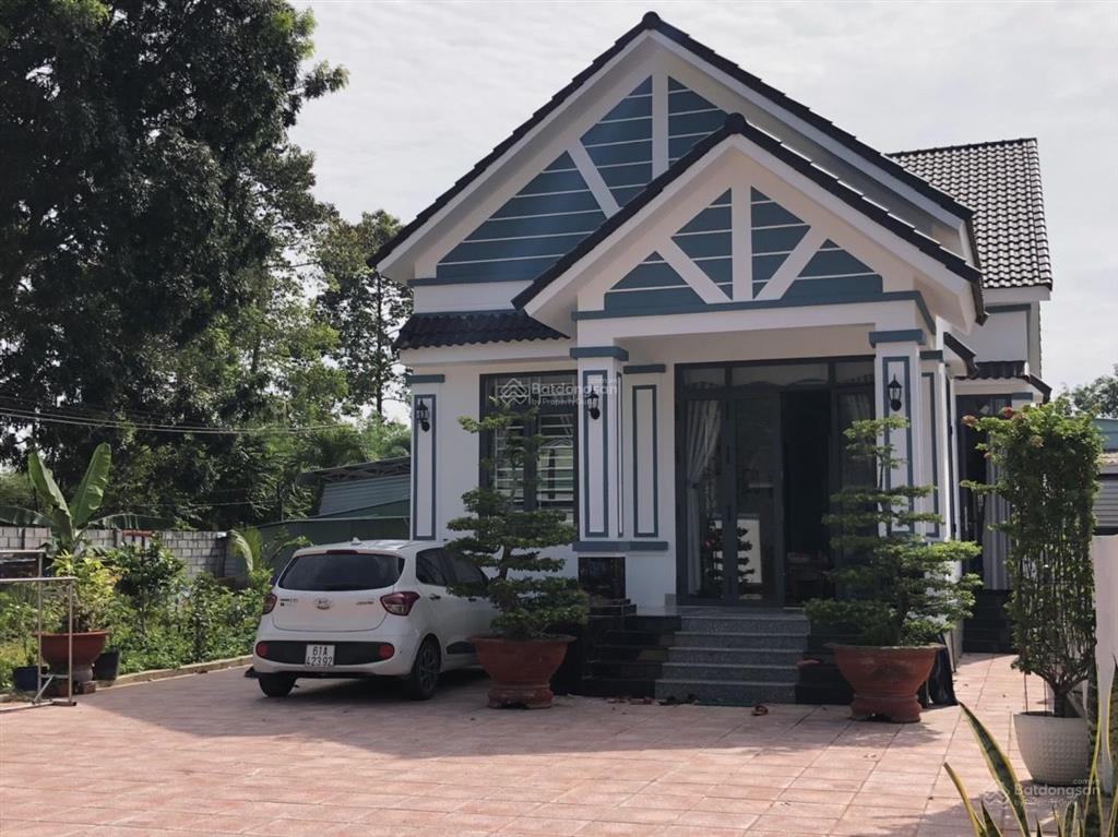 Bán nhà đẹp mái thái 721m2 tại phú an, bến cát, bình dương giá rẻ 10 tỷ