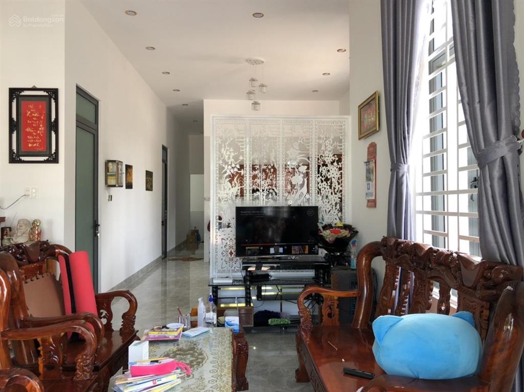 Bán nhà đẹp mái thái 721m2 tại phú an, bến cát, bình dương giá rẻ 10 tỷ