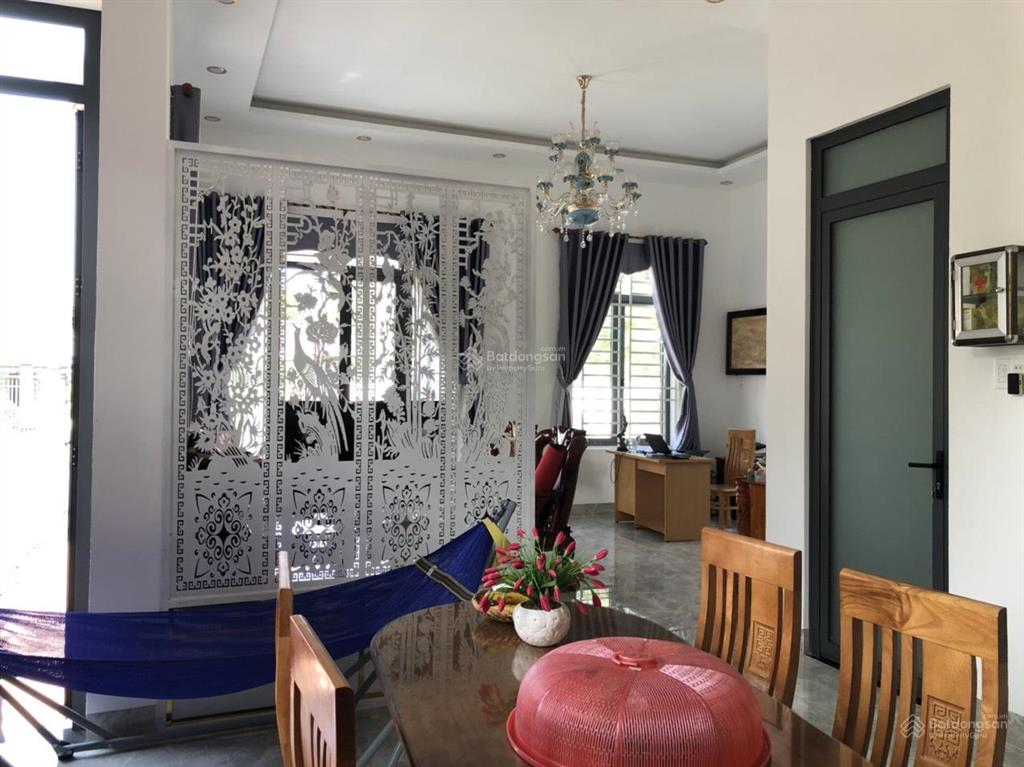 Bán nhà đẹp mái thái 721m2 tại phú an, bến cát, bình dương giá rẻ 10 tỷ