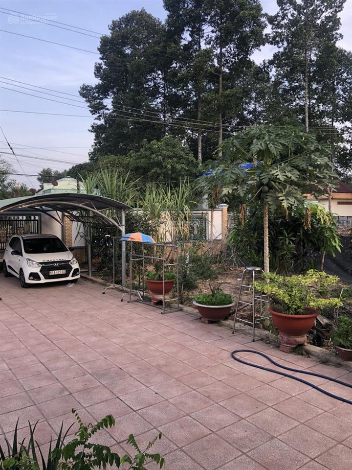 Bán nhà đẹp mái thái 721m2 tại phú an, bến cát, bình dương giá rẻ 10 tỷ