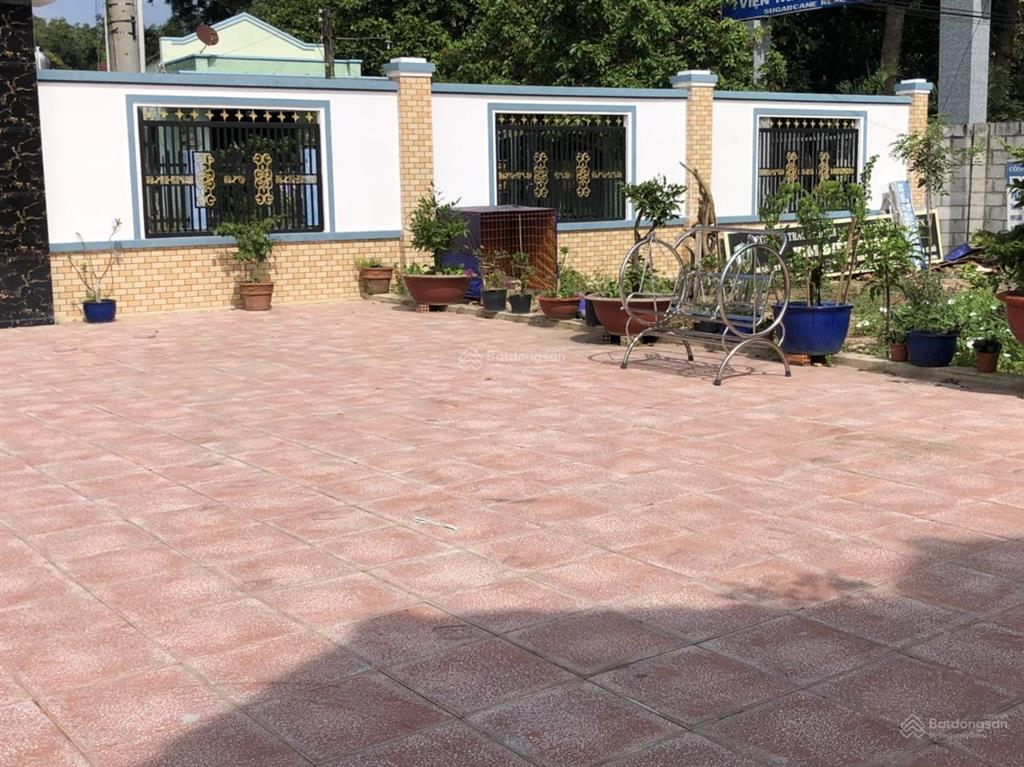 Bán nhà đẹp mái thái 721m2 tại phú an, bến cát, bình dương giá rẻ 10 tỷ