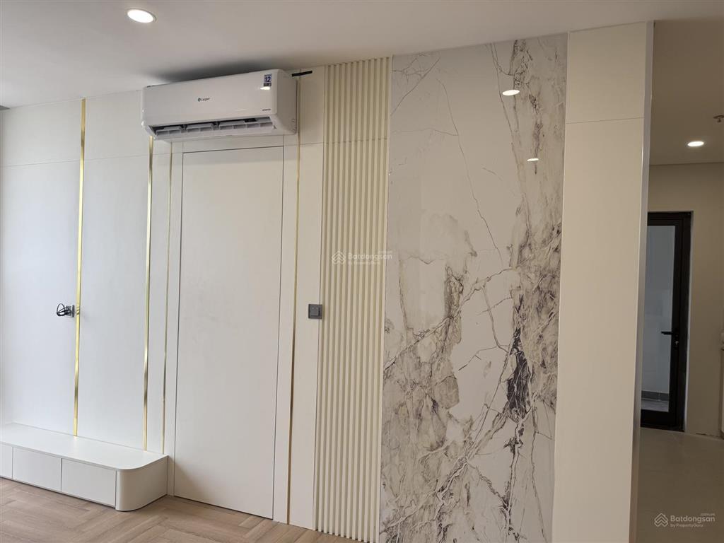 Chính chủ bán căn hộ 2pn full nội thất an cường tầng cao hướng nam mát mẻ. toà nhà bàn giao t1/2023