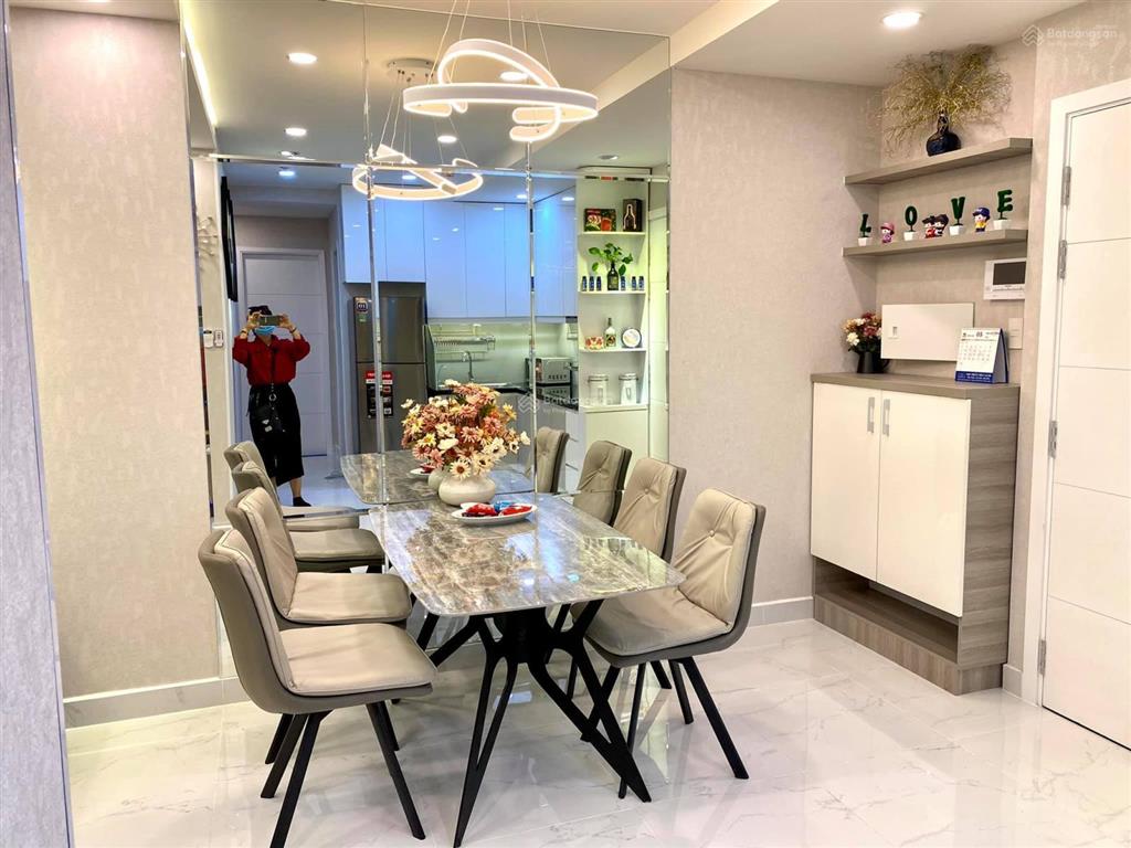 Cho thuê căn hộ 2pn, 2wc, 72m2  terra royal, 18 triệu, nam kỳ khởi nghĩa, q3, hcm.  0935 252 ***