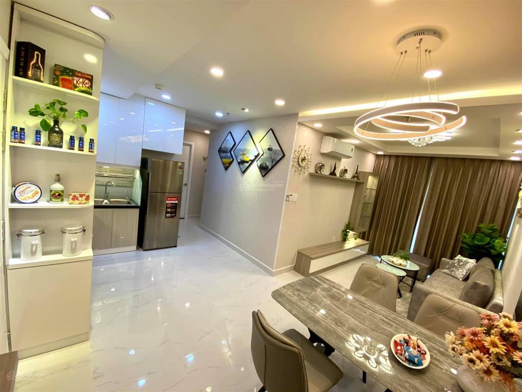 Cho thuê căn hộ 2pn, 2wc, 72m2  terra royal, 18 triệu, nam kỳ khởi nghĩa, q3, hcm.  0935 252 ***