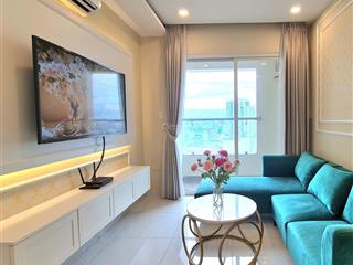 Chủ cần xoay vốn nhanh bán c/c quận 3  terra royal 2 phòng ngủ.  chủ đầu tư 0935 252 ***