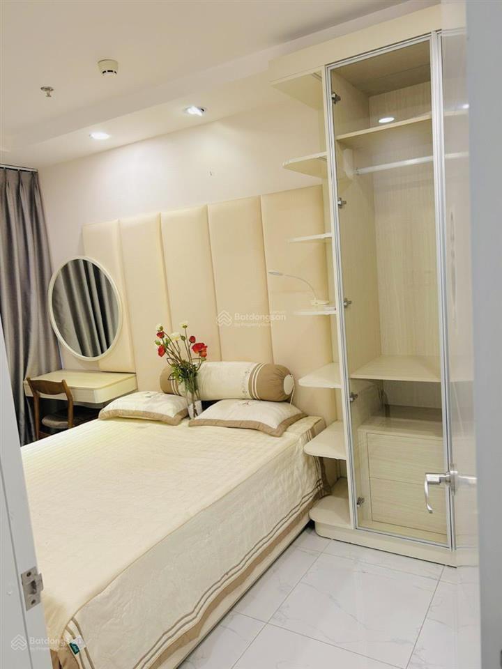 Cho thuê căn hộ 1pn 71.4m2 có đầy đủ nt ở terra, phòng khách siêu rộng và thoáng.  0935 252 ***